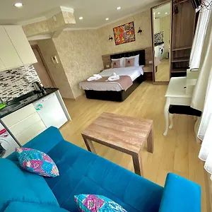 elegance-aparts-cihangir.istanbul-turkeyhotels.com/